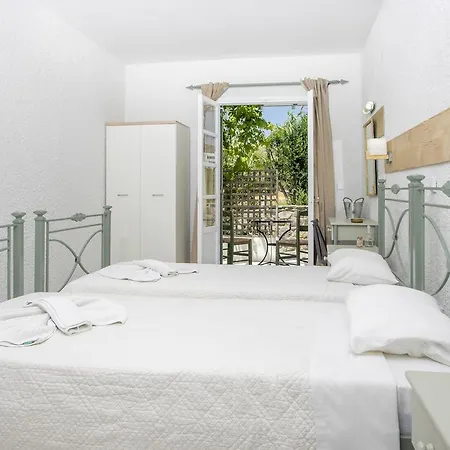 Hotel Syros Galissas