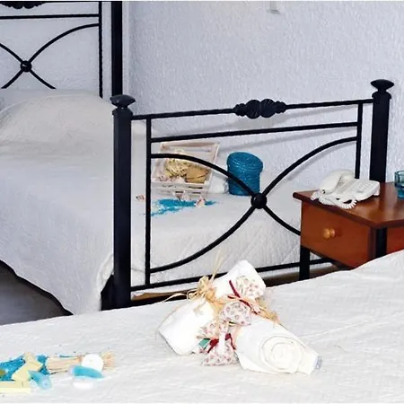Syros 3* Galissas