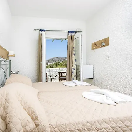 Hotel Syros 3*
