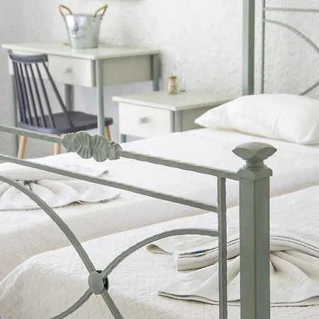 Syros Hotel