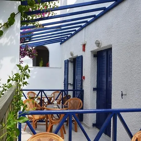 Syros 3*